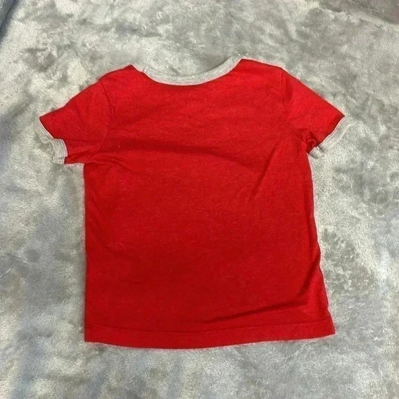 Canada T-Shirt and matching shorts. Size 2T - Picture 4 of 6